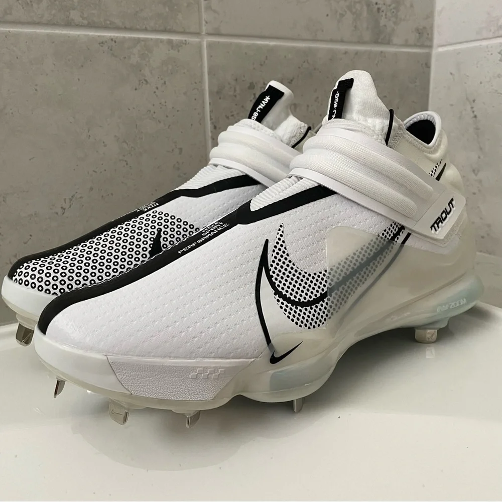 Nike Force Zoom Trout 7 Men’s Cleat Size 13